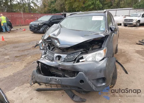2015 Toyota Rav4 Le from USA, damaged, VIN JTMZFREV5FD053499